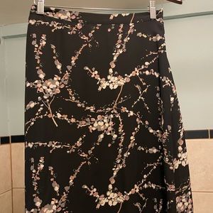 Patterned work skirt